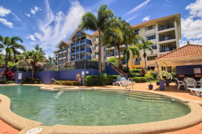 Гостиница North Cove Waterfront Suites  Кэрнс